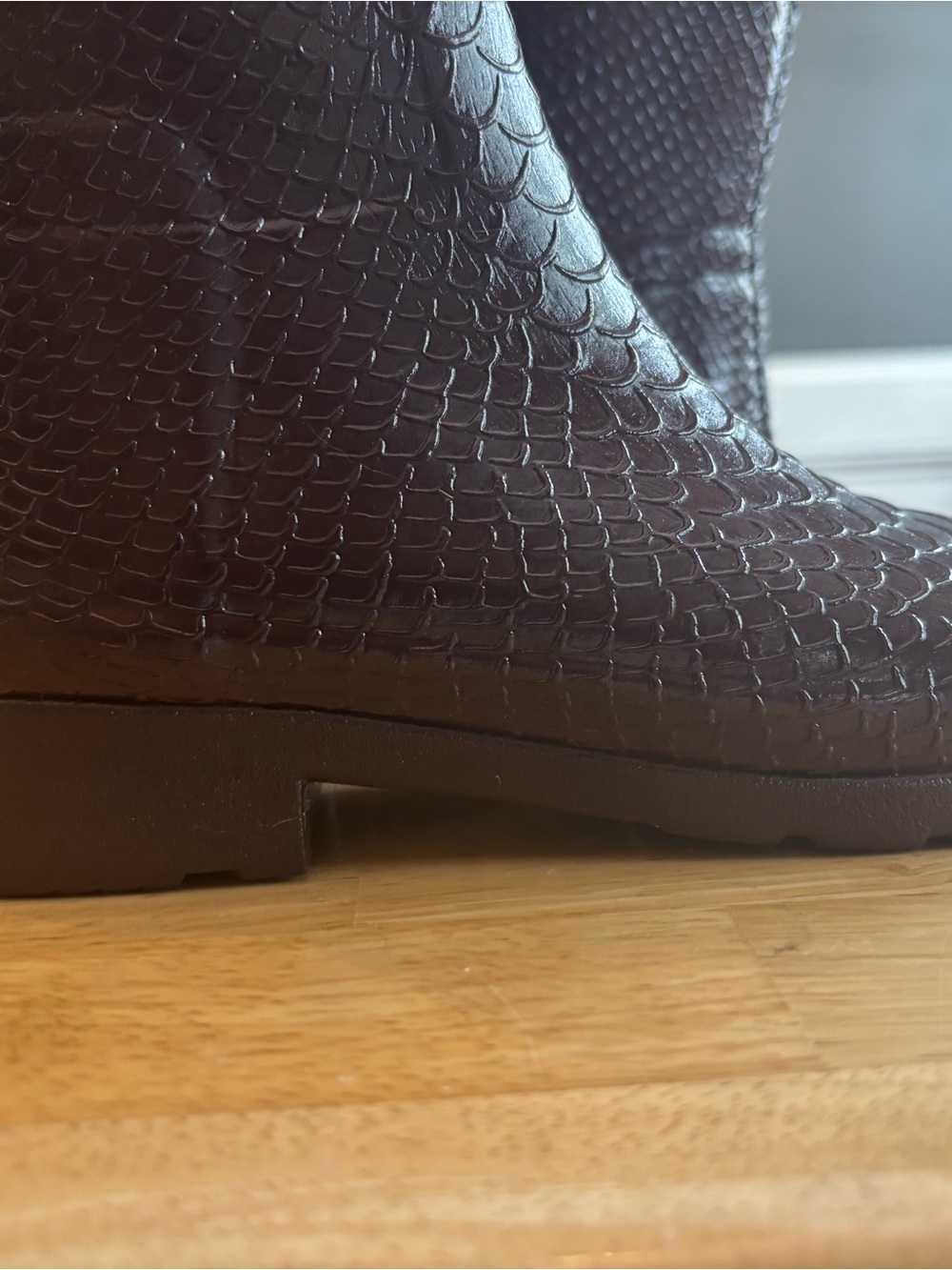 NWOT Hunter limited edition Carnaby “snakeskin” embossed Tall Rain boot sz 6 - Picture 8 of 10